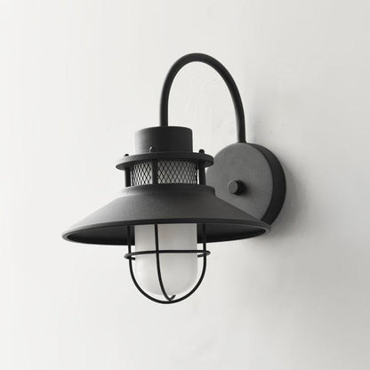 Felix Outdoor Wall Lamp