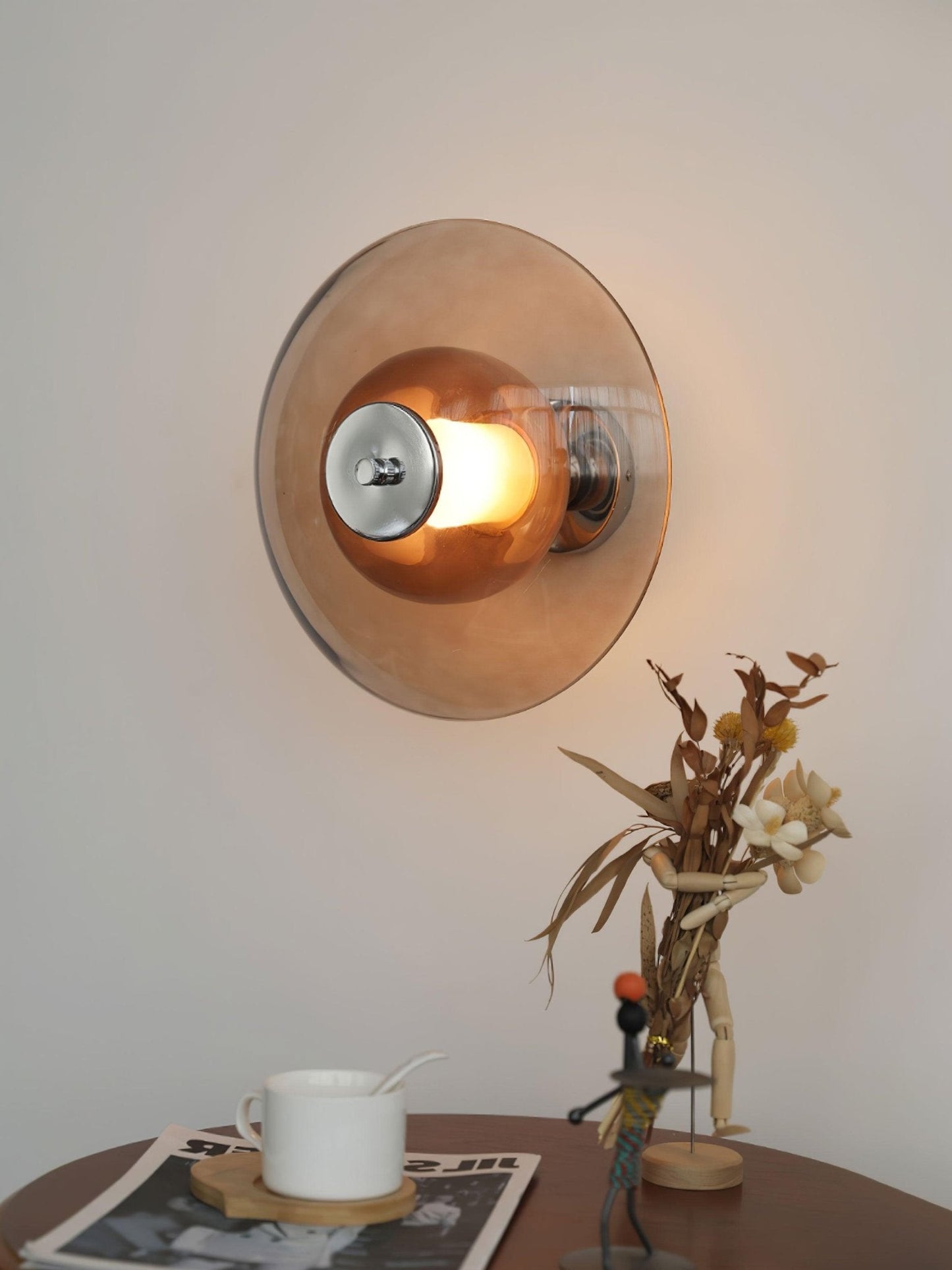 Flying Saucer Plug-in Wall Light