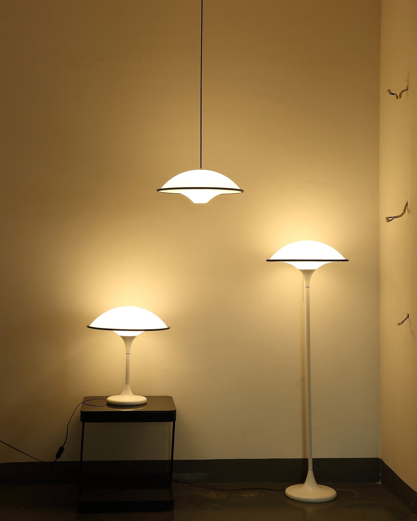 Fontana Table Lamp