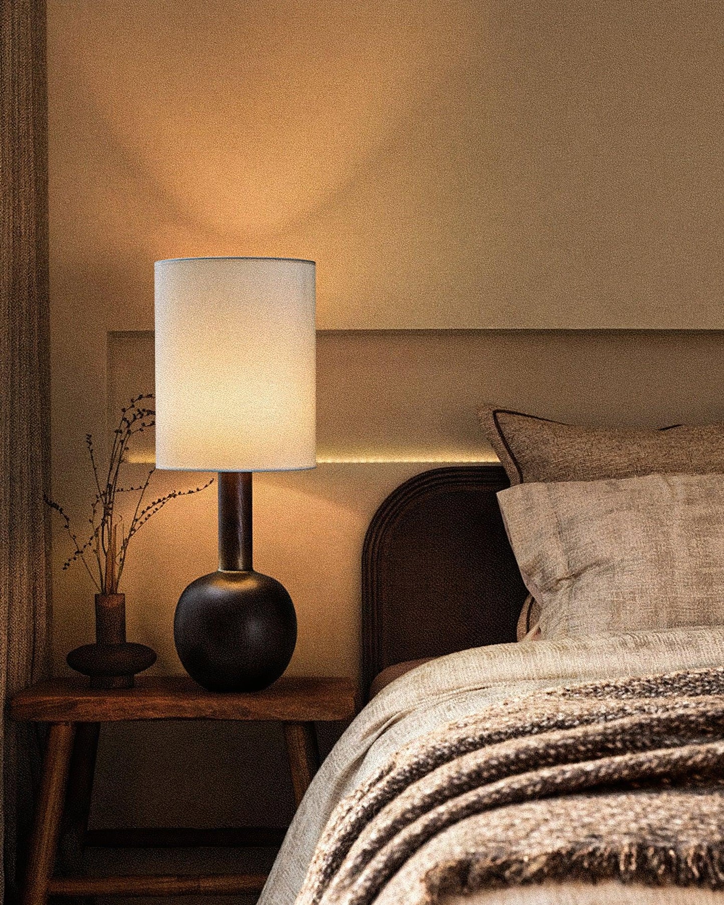 Gavel Table Lamp