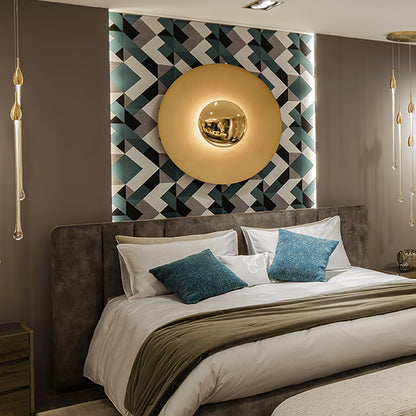 Simplicity Glow Plug-in Wall Light