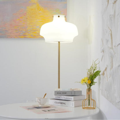 Meridian Floor Lamp