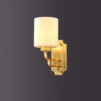 Hamilton Wall Lamp