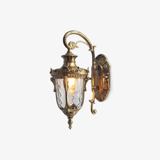 Heritage Outdoor Wall Lamp
