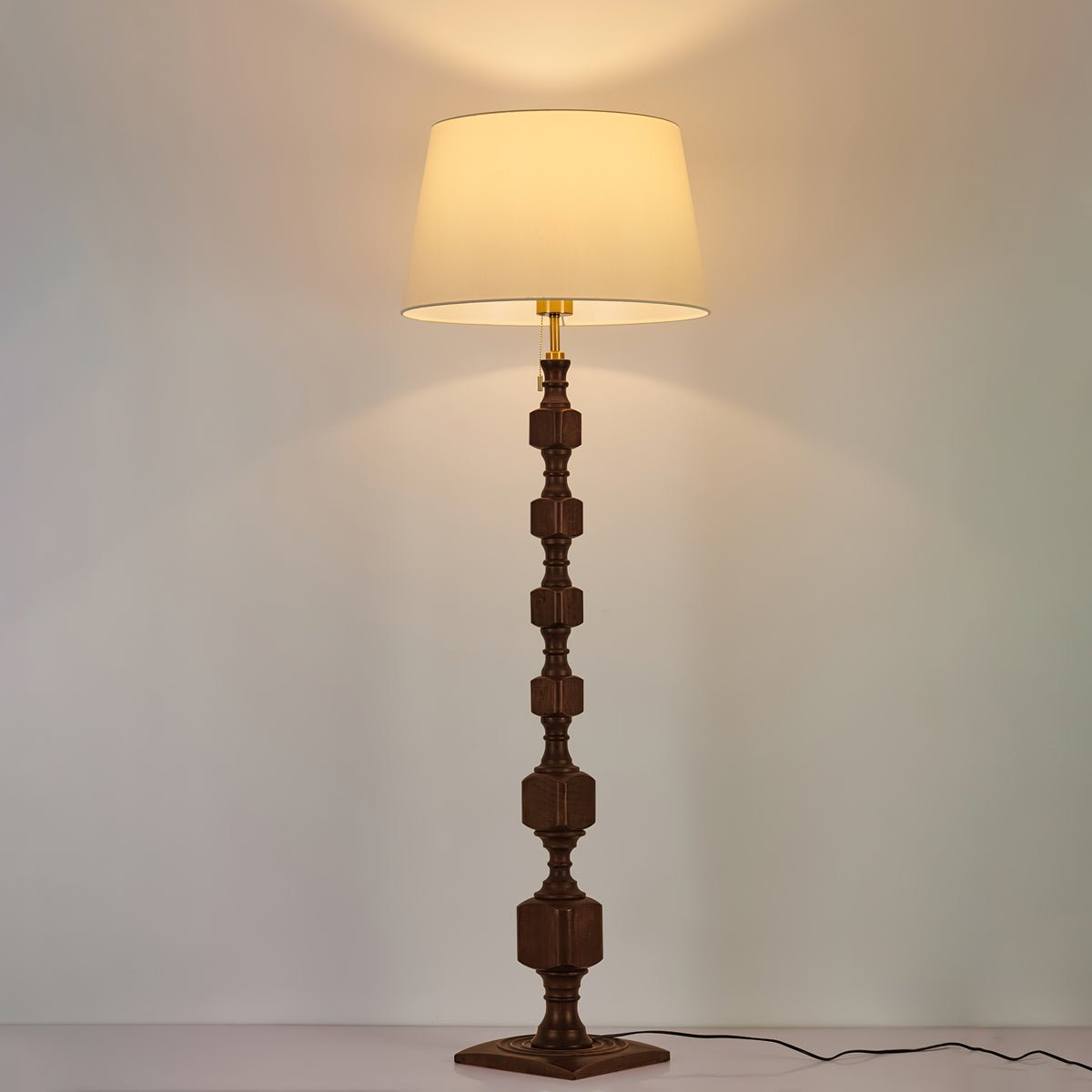 Hexas Floor Lamp