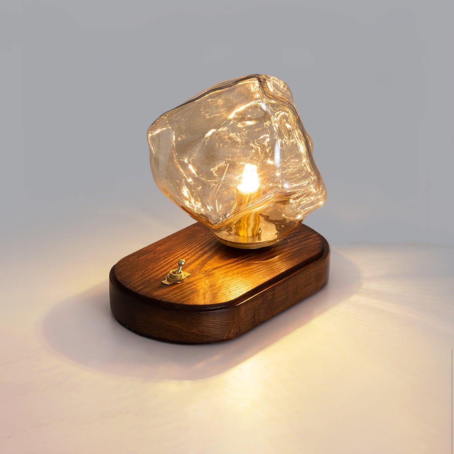 Tischlampe aus Eissteinglas