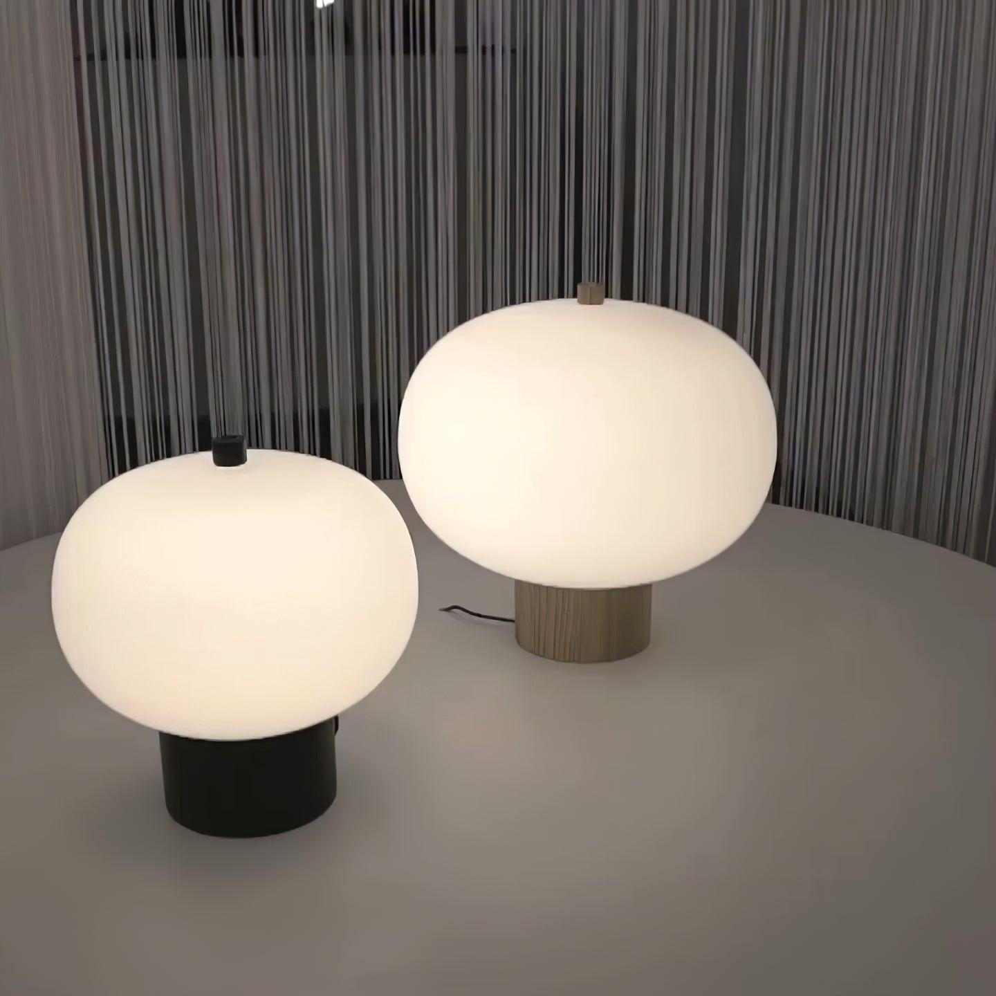 Ilargi Table Lamp