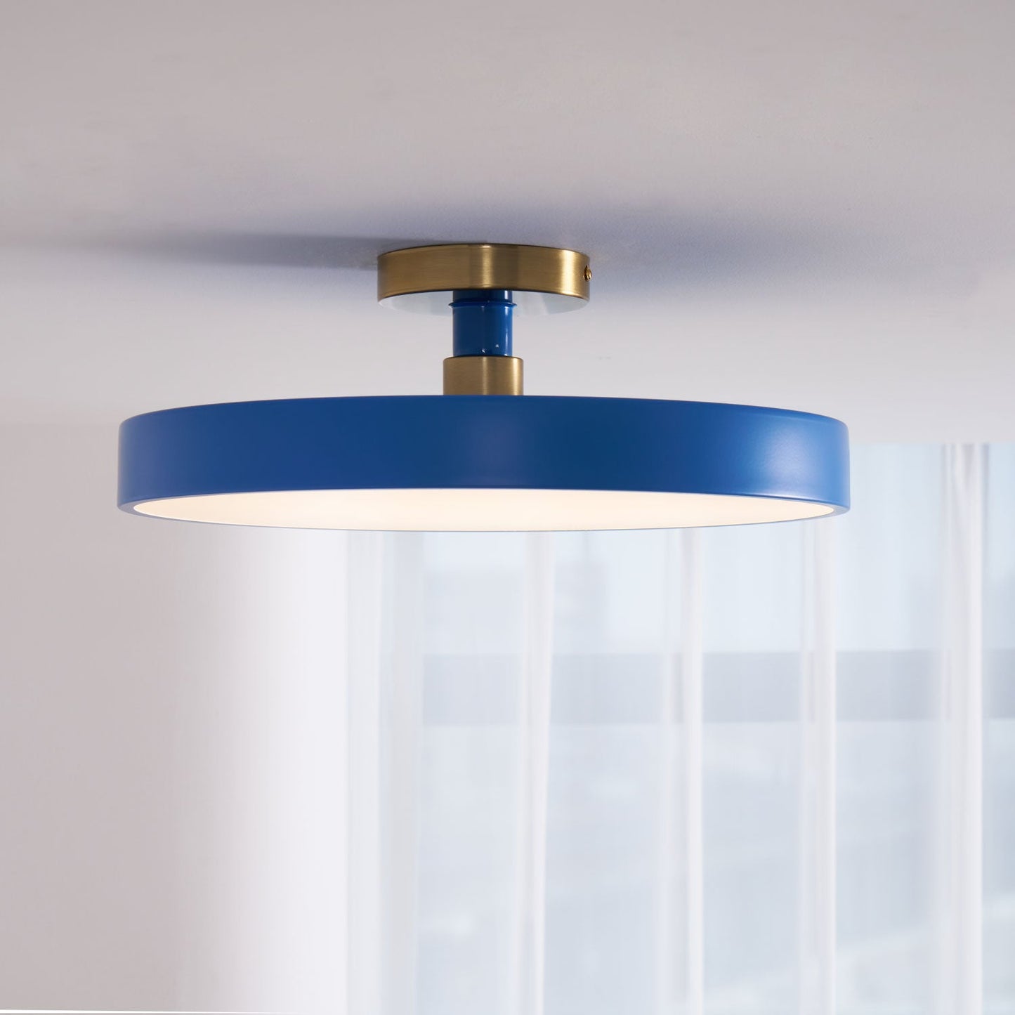 Isla Flush Mount Ceiling Lamp