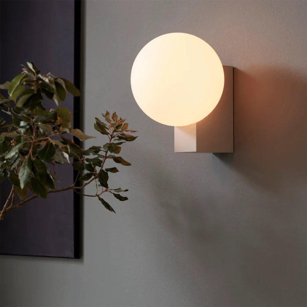 Journey Wall Lamp