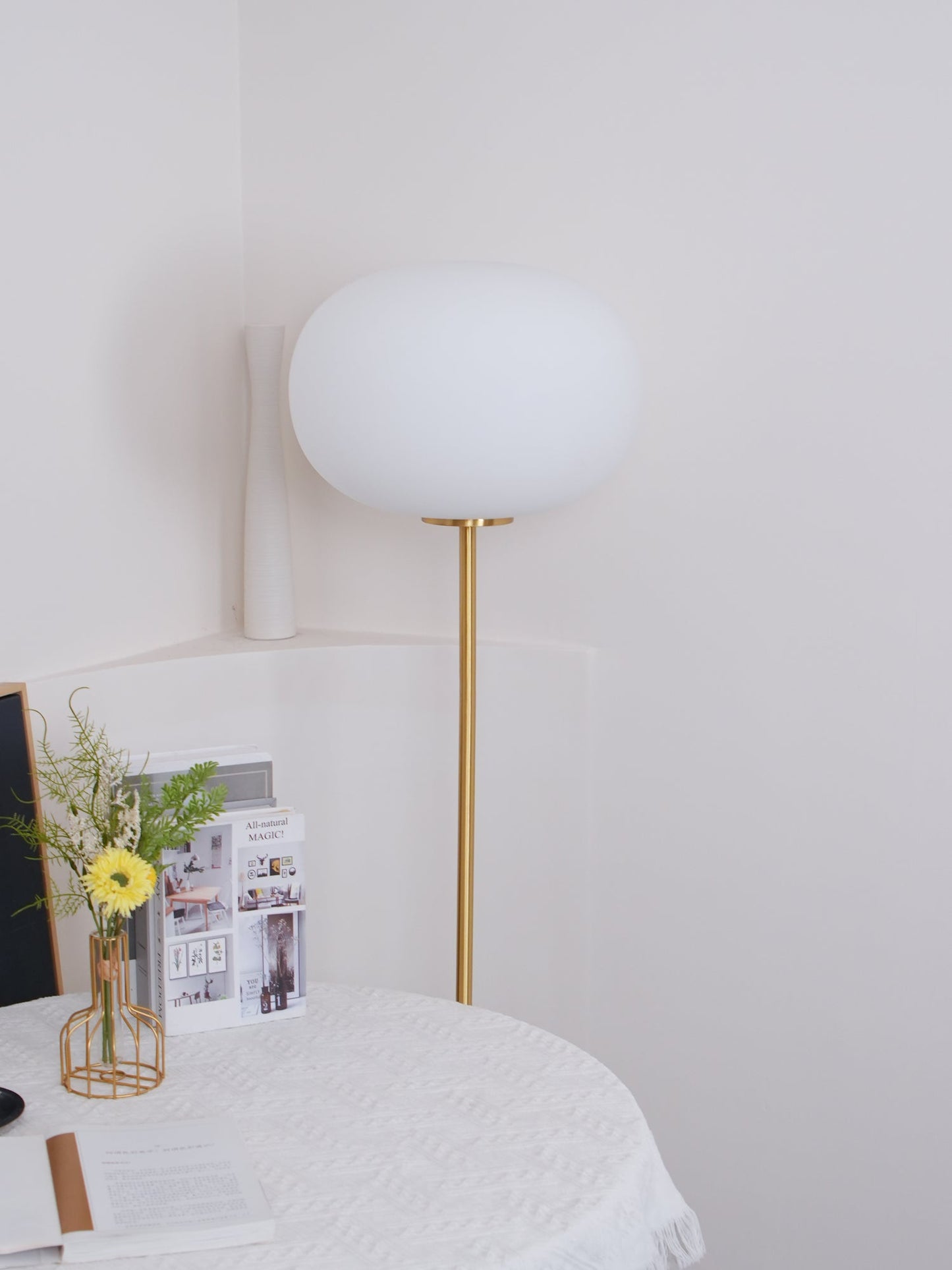 Jwda Floor Lamp