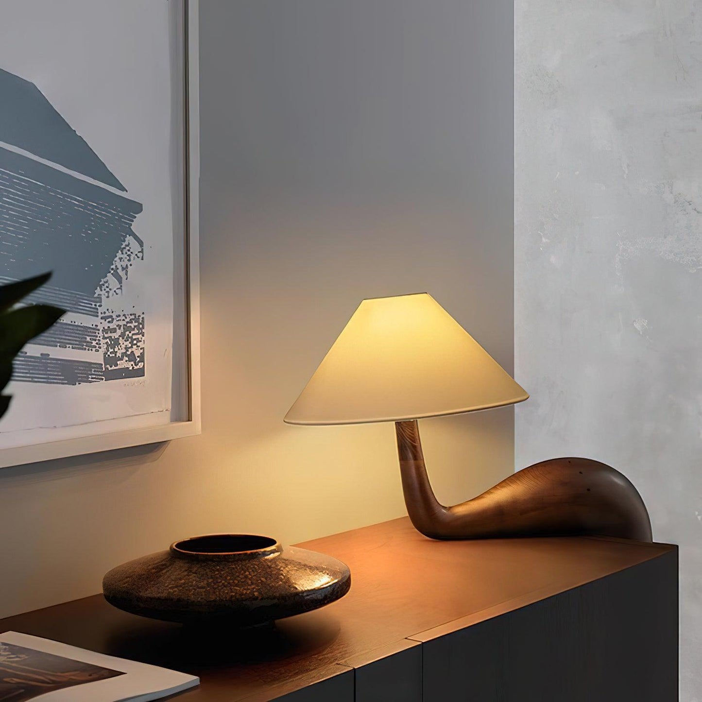 Kakuda Pine Desk Lamp