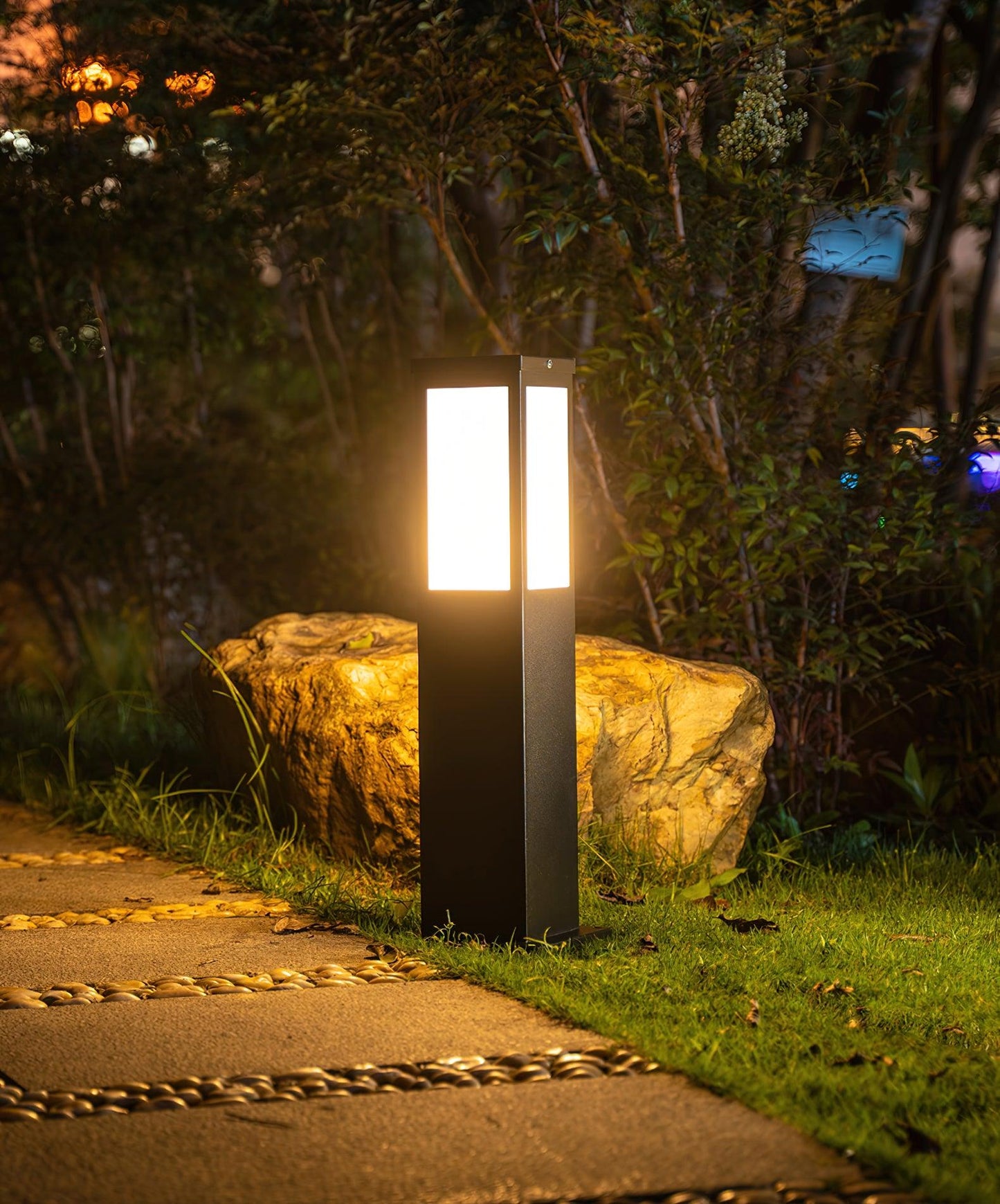 Kuzco Bollard Outdoor Light