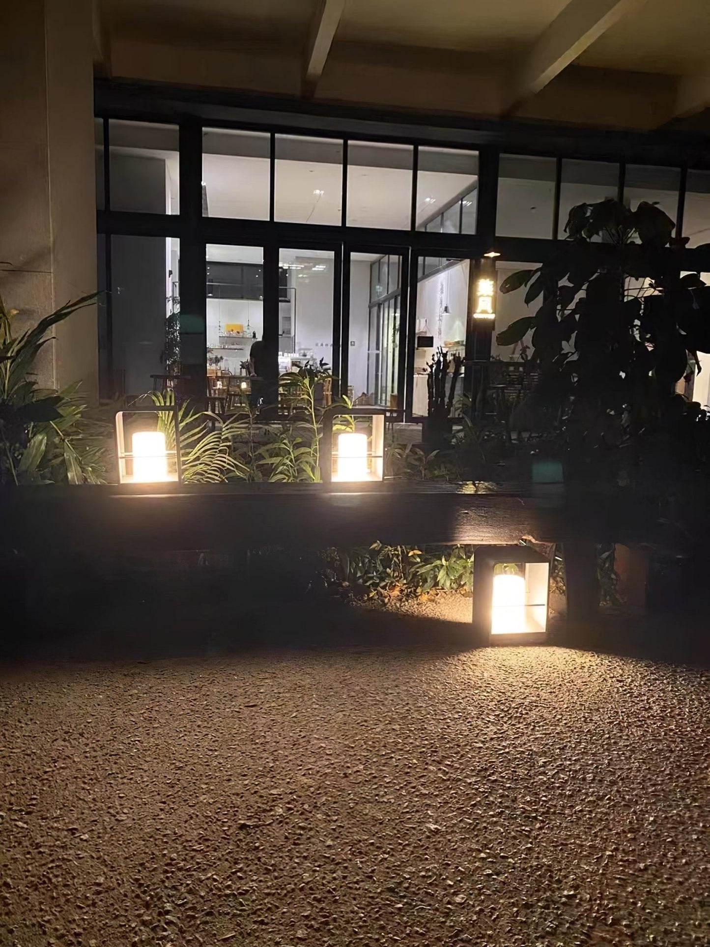 LED Lantern Garden Outdoor Light