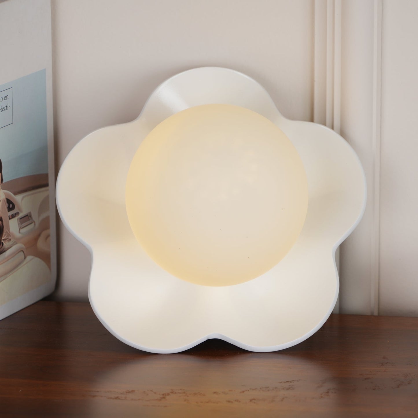 La fleur Wall Lamp