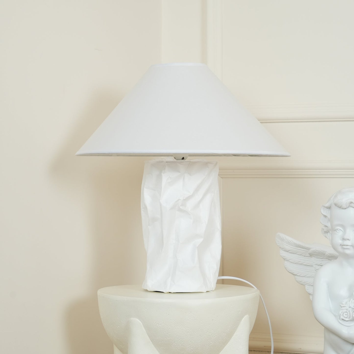 Lampampe Table Lamp