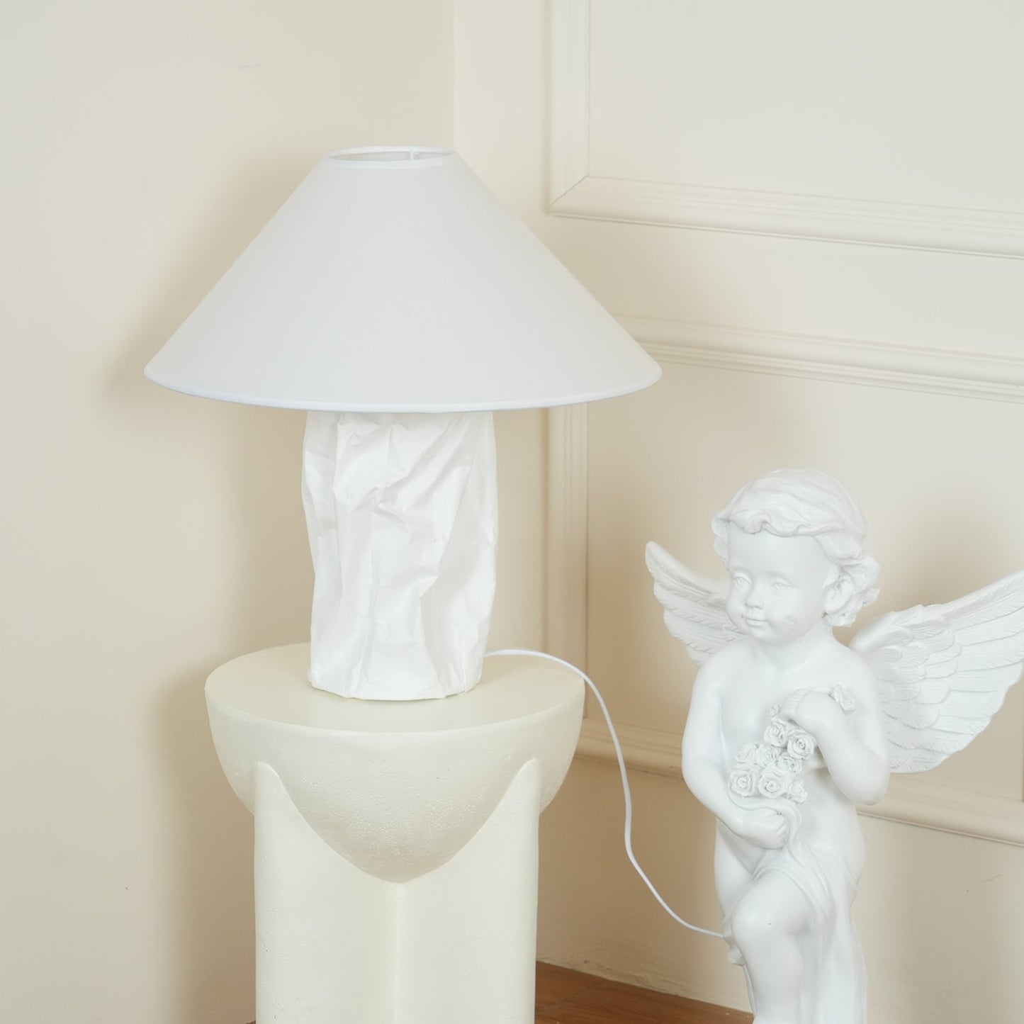 Lampampe Table Lamp