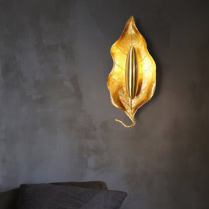 Leaf Brass Wall Lamp