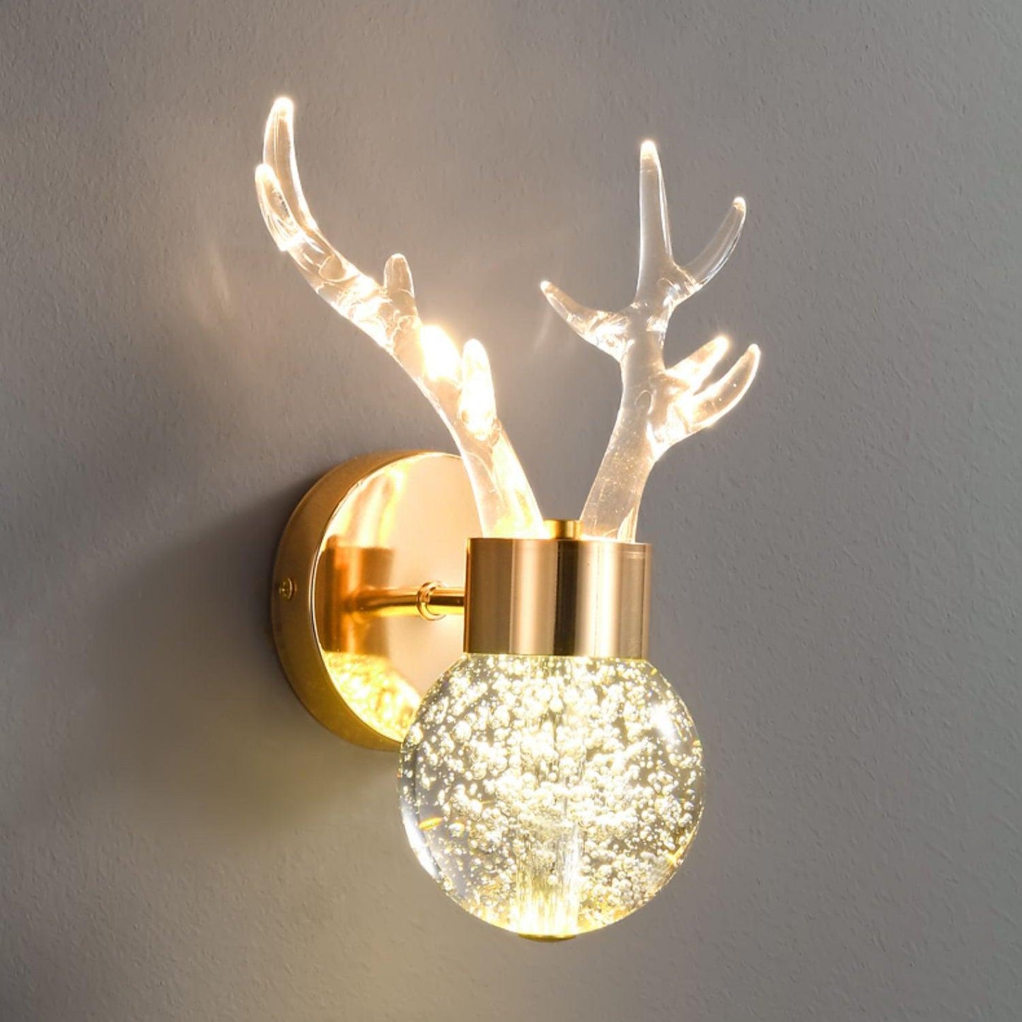 Little Deer Wall Lamp