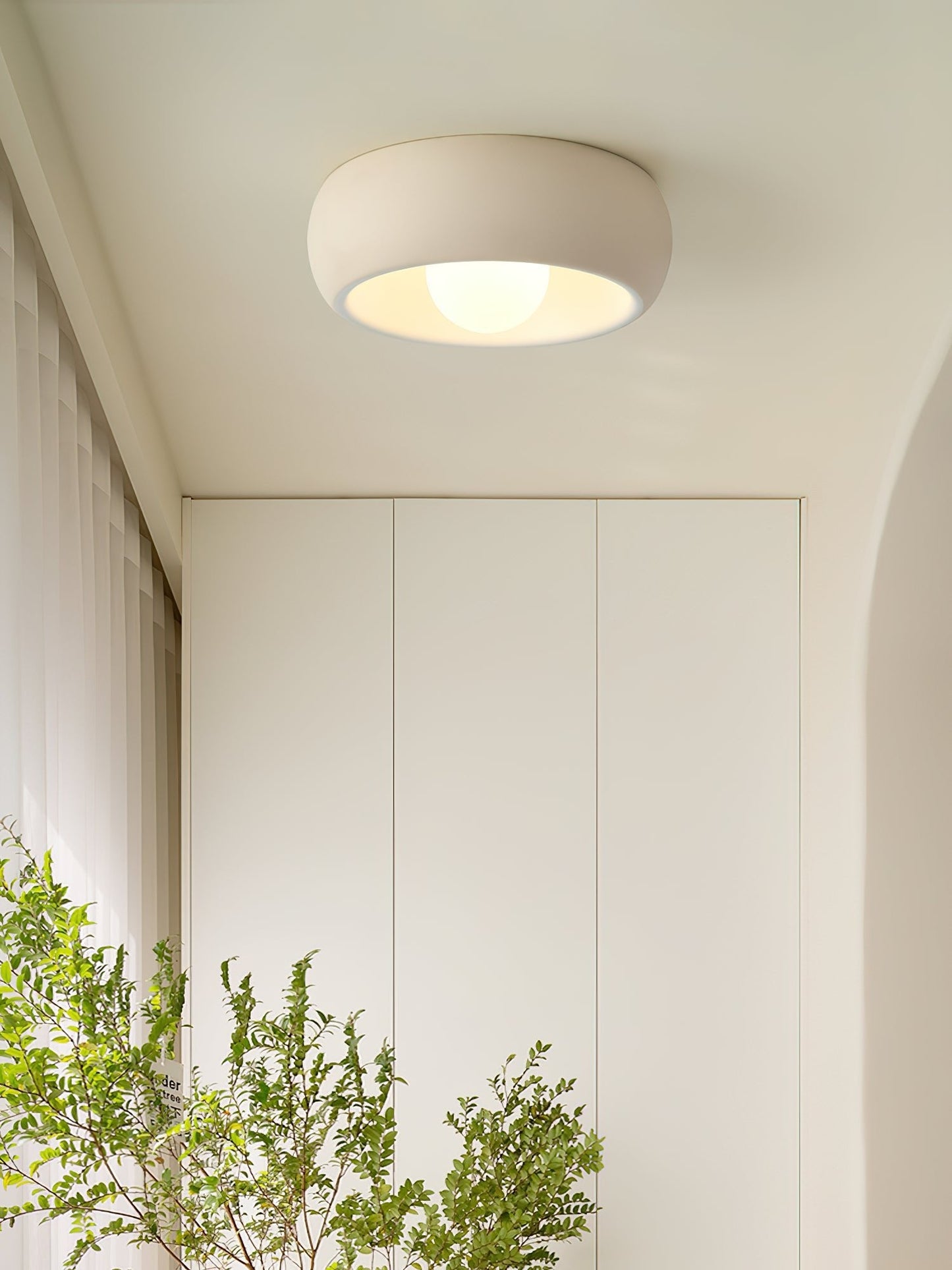 Louis Round Ceiling Light