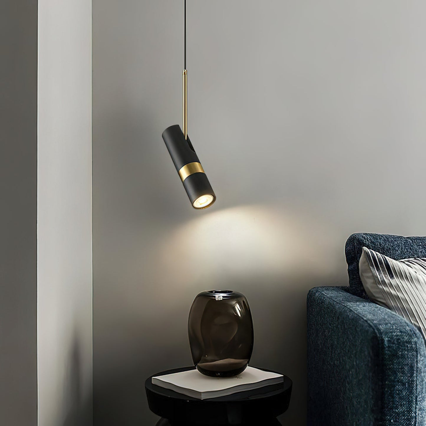 Lukas Pendant Light