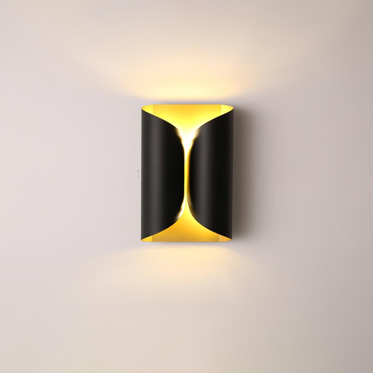 Lux Wall Light