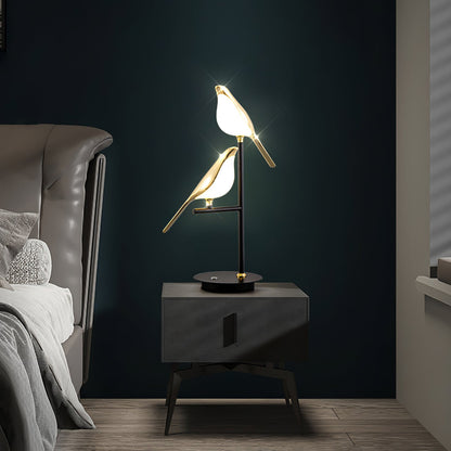 Magpie Perch Table Lamp