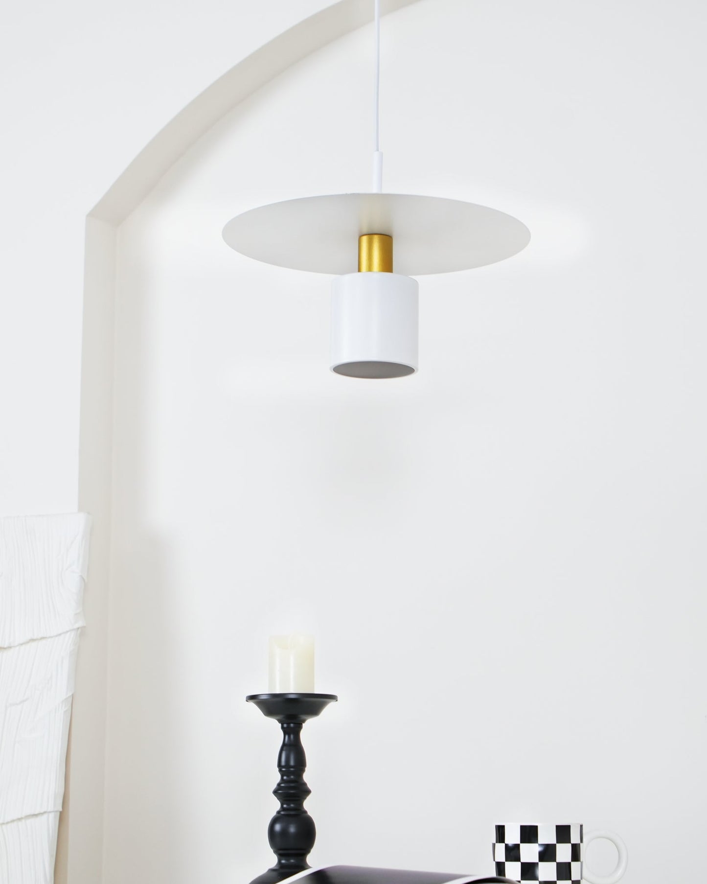 Mercer Halo Pendant Lamp