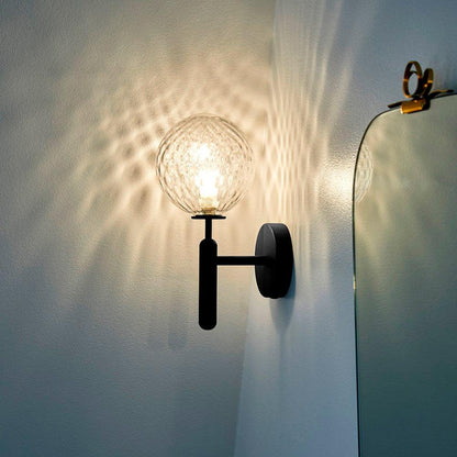 Nordica Wall Lamp