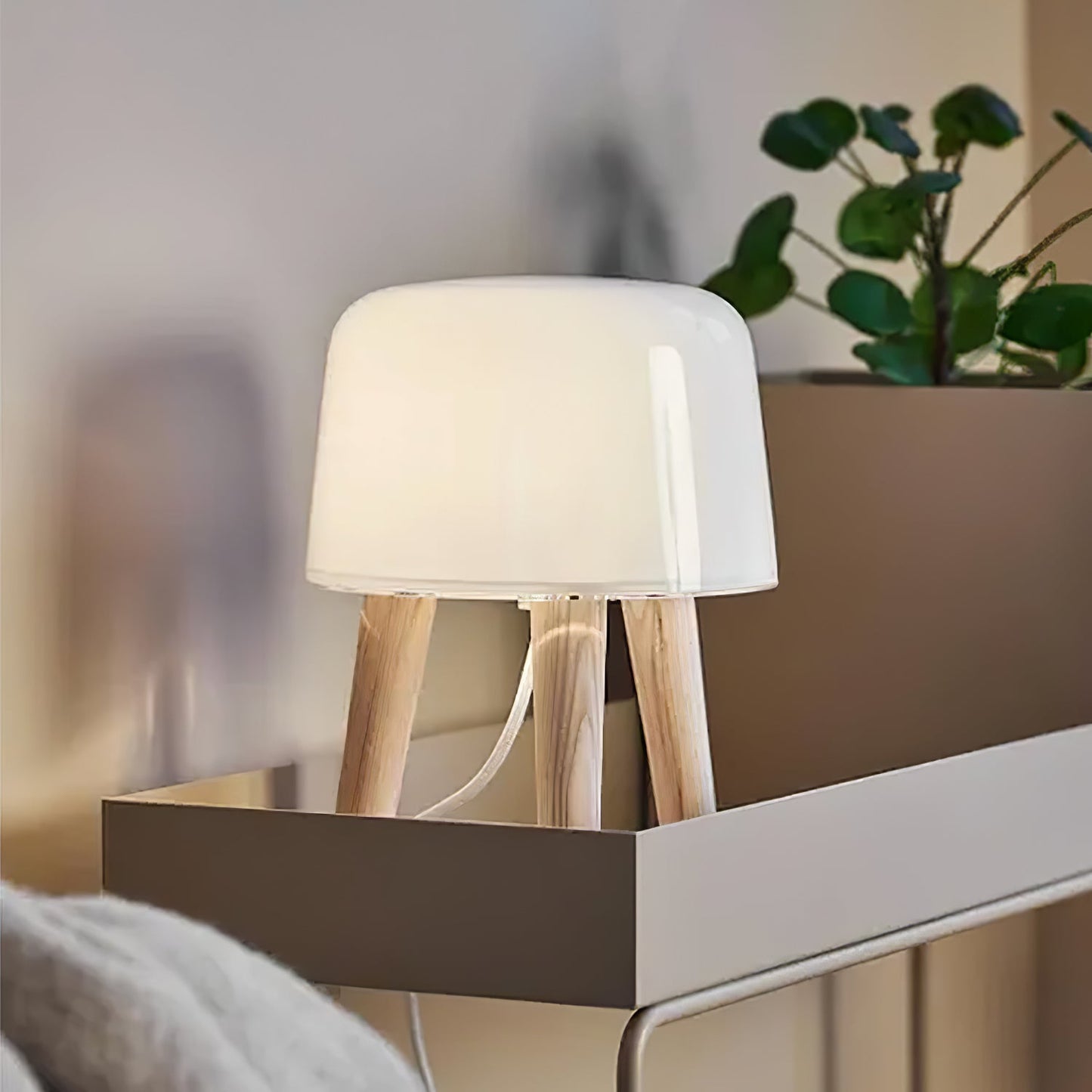 Milk Table Lamp