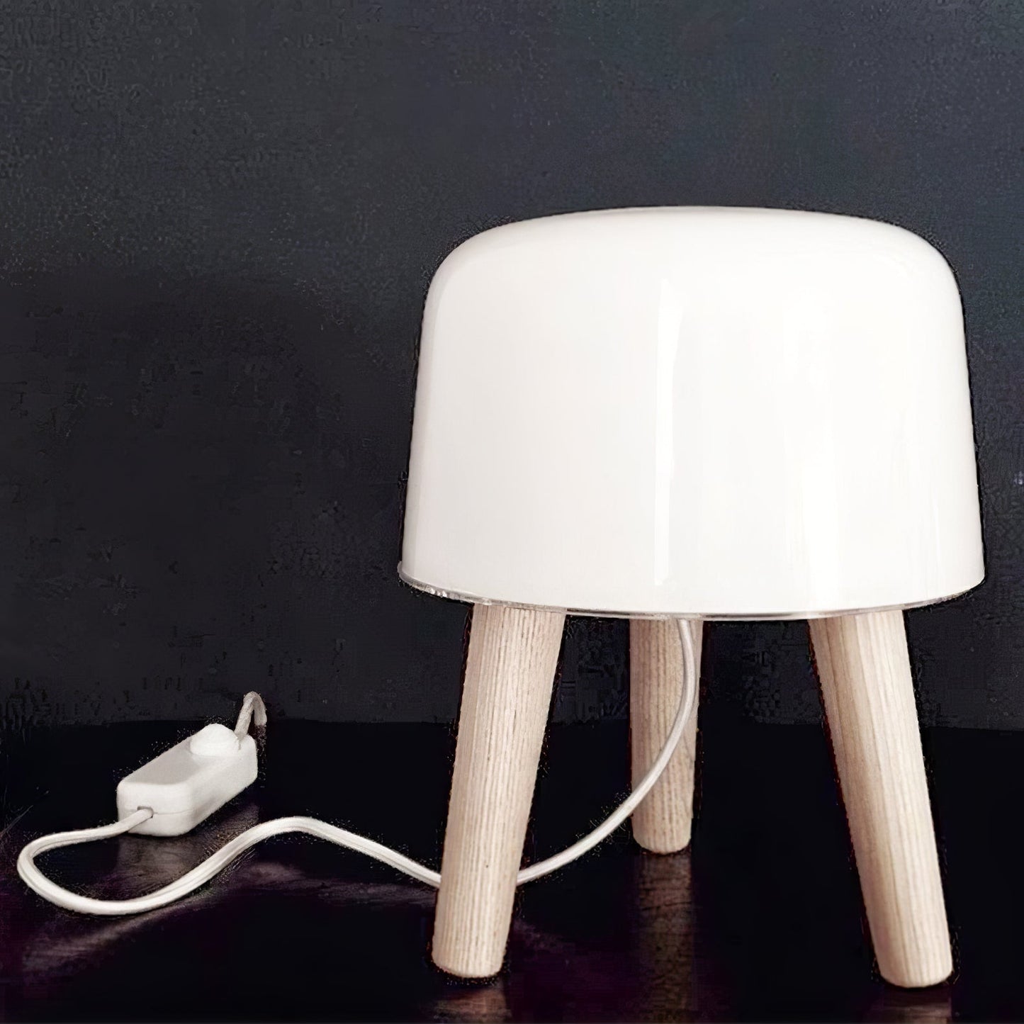 Milk Table Lamp