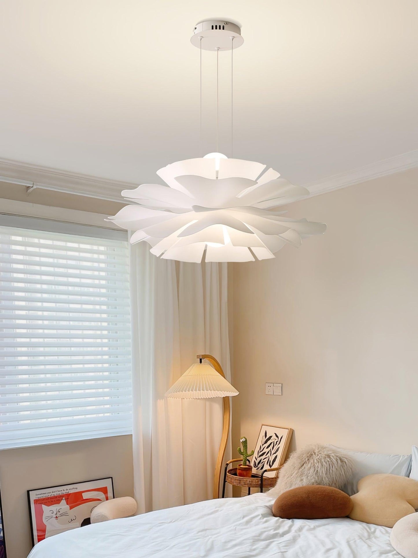 Lotus Flower Pendant Lamp