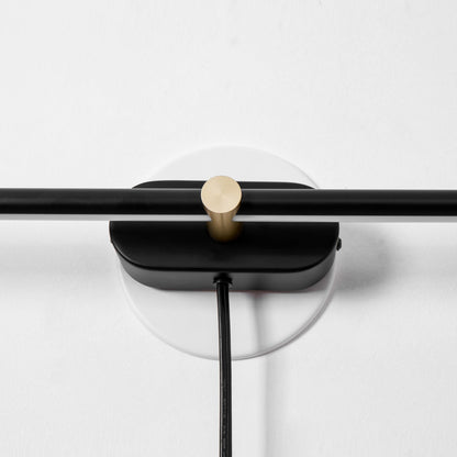 Minimalist Linear Plug-in Wall Lamp