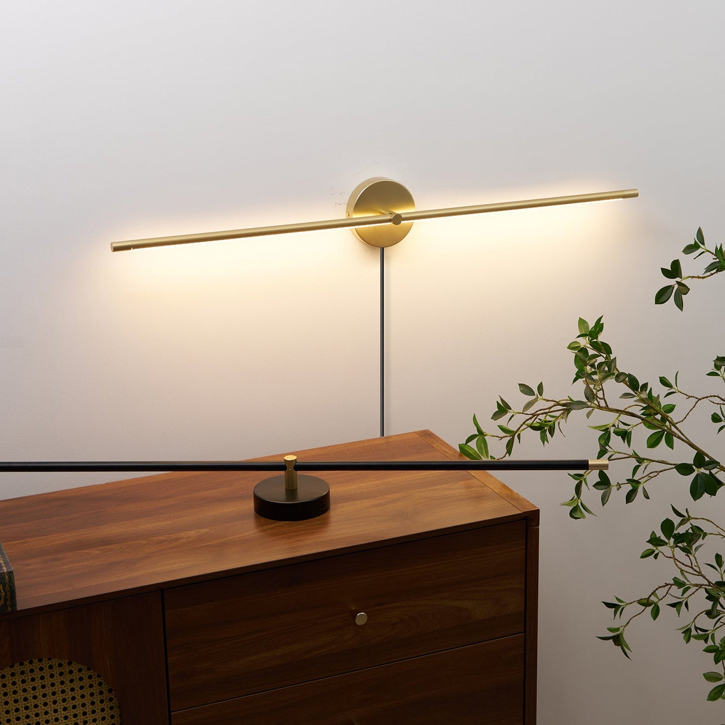 Minimalist Linear LED Plug-in Wall Lamp