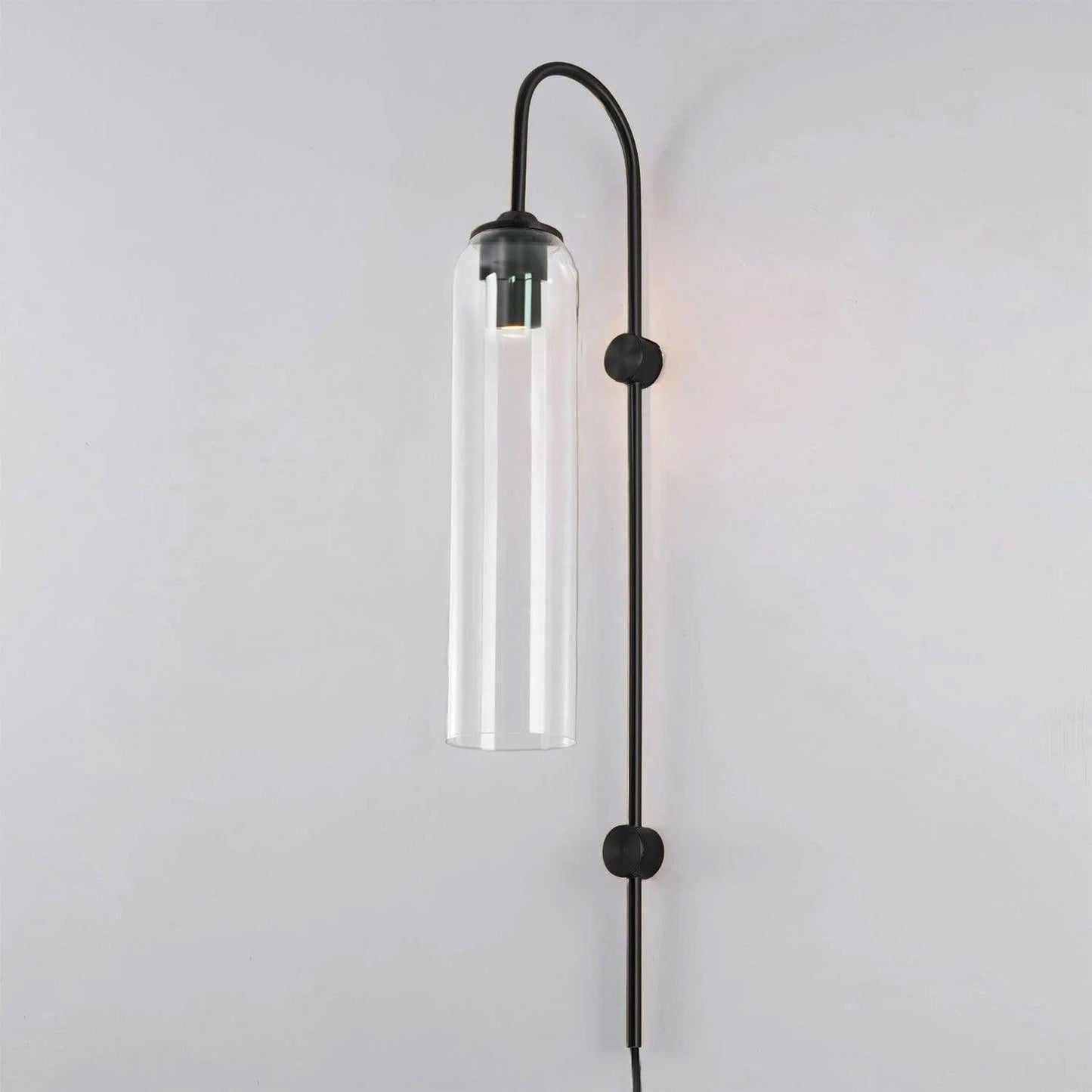 Moderne Plug-In-Wandlampe aus Glas