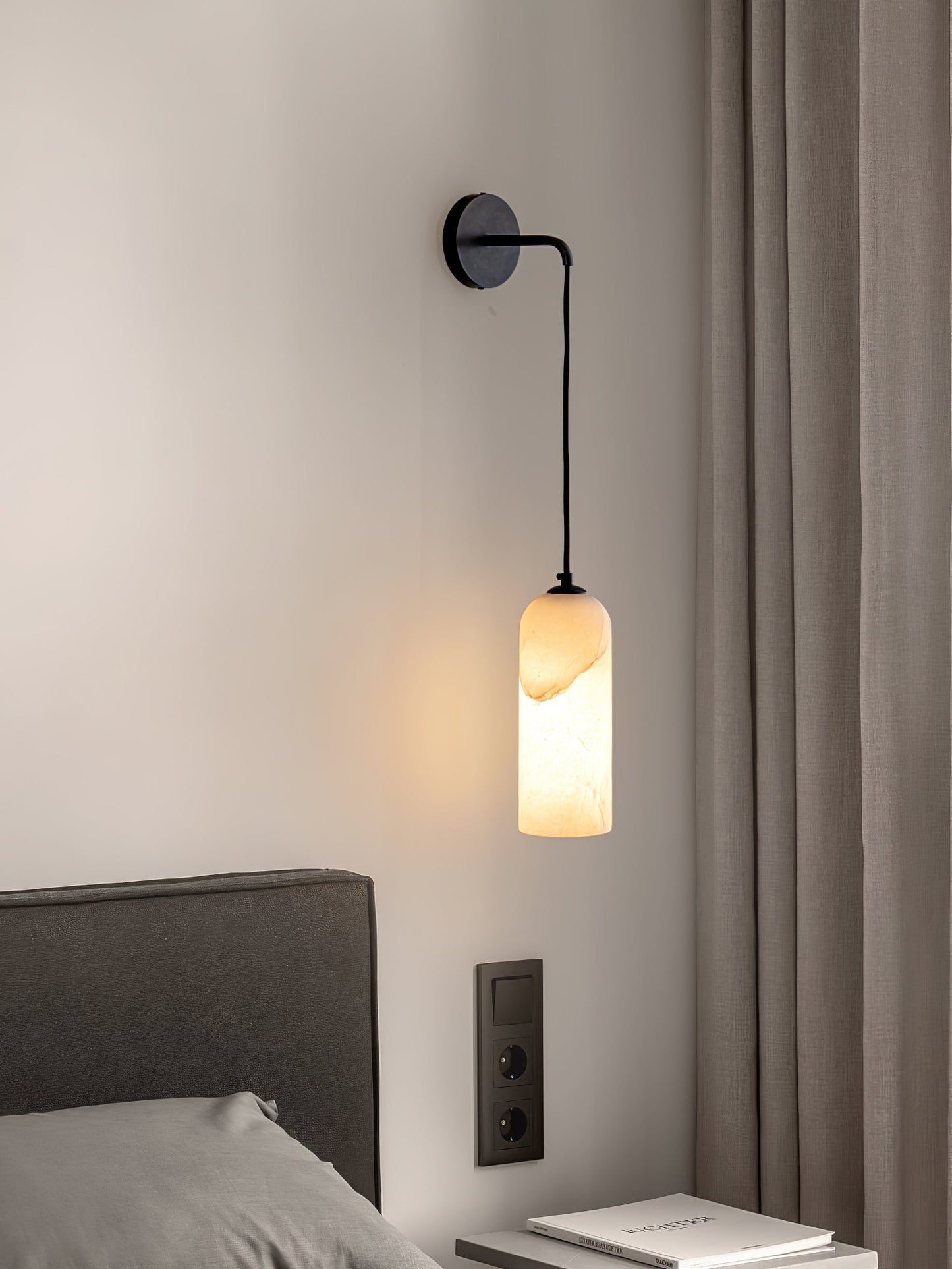 Monty Wall Lamp