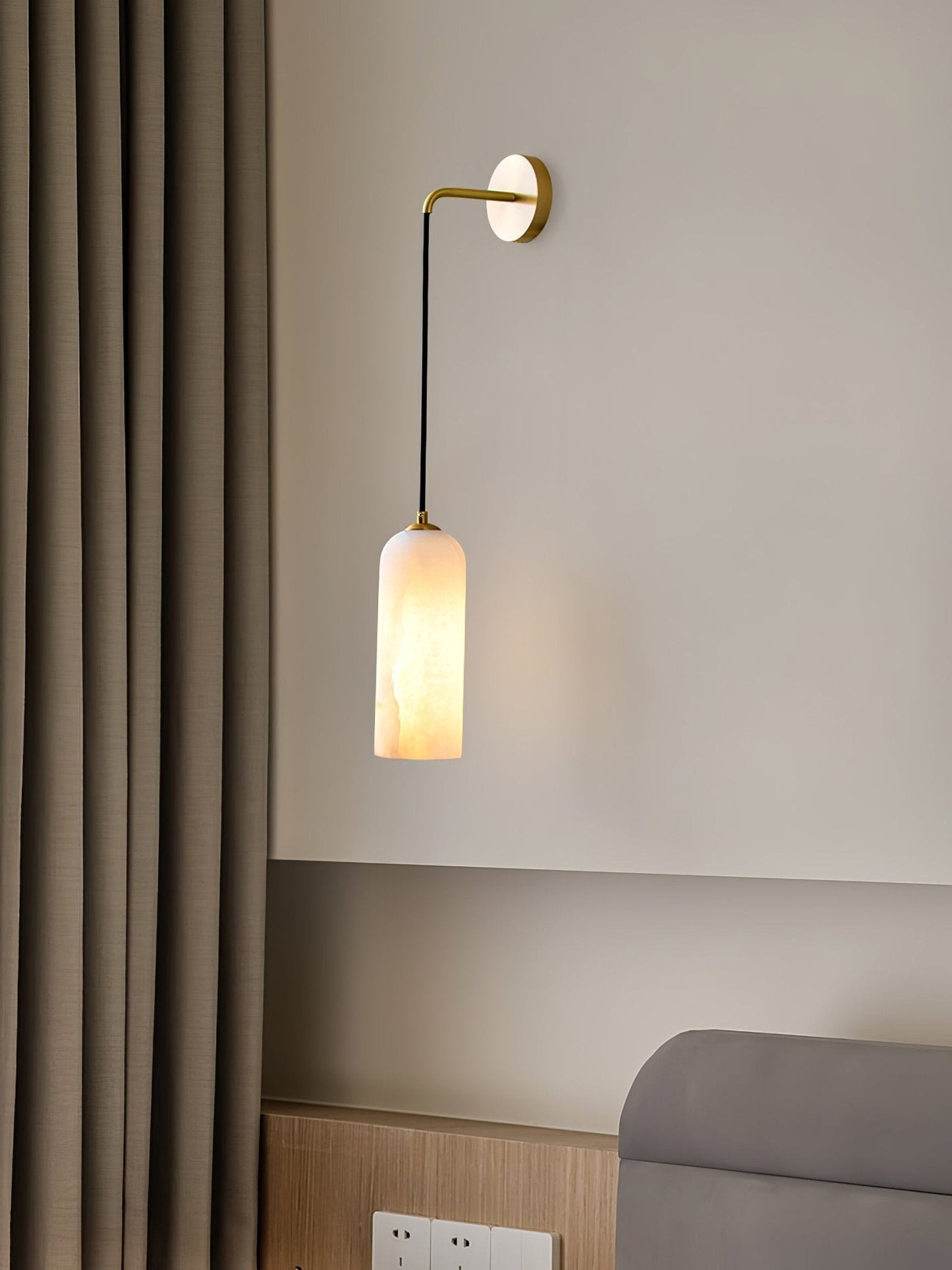 Monty Wall Lamp