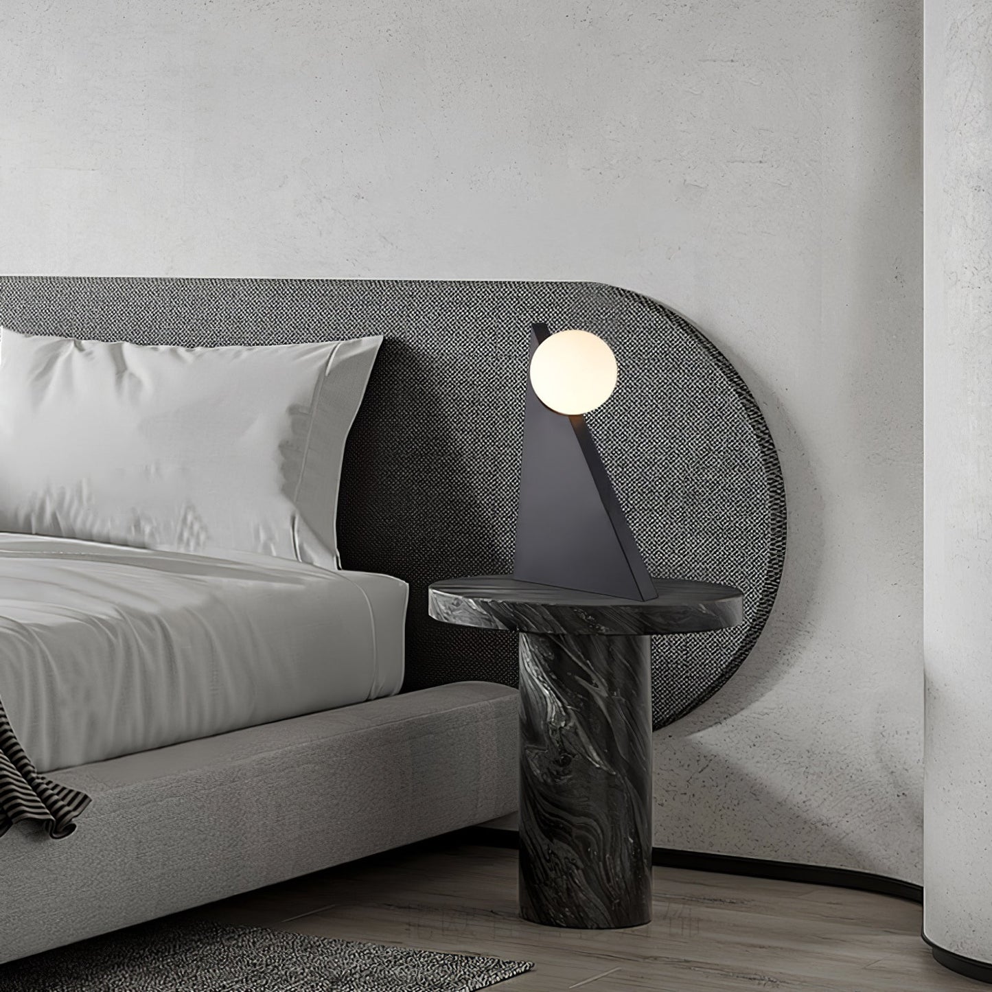 Noir Roy Table Lamp