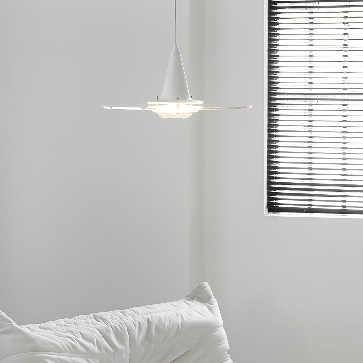 Nova Disc Pendant Light