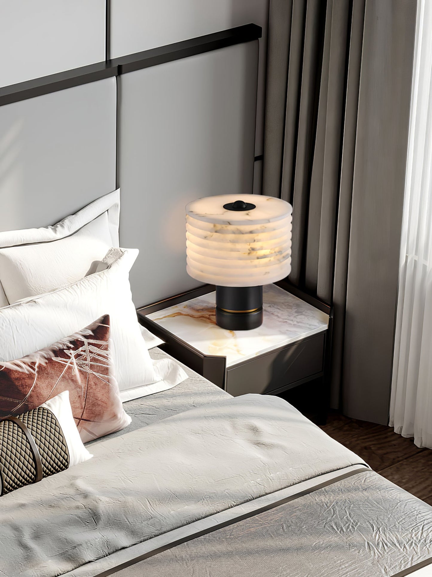 Outela Table Lamp