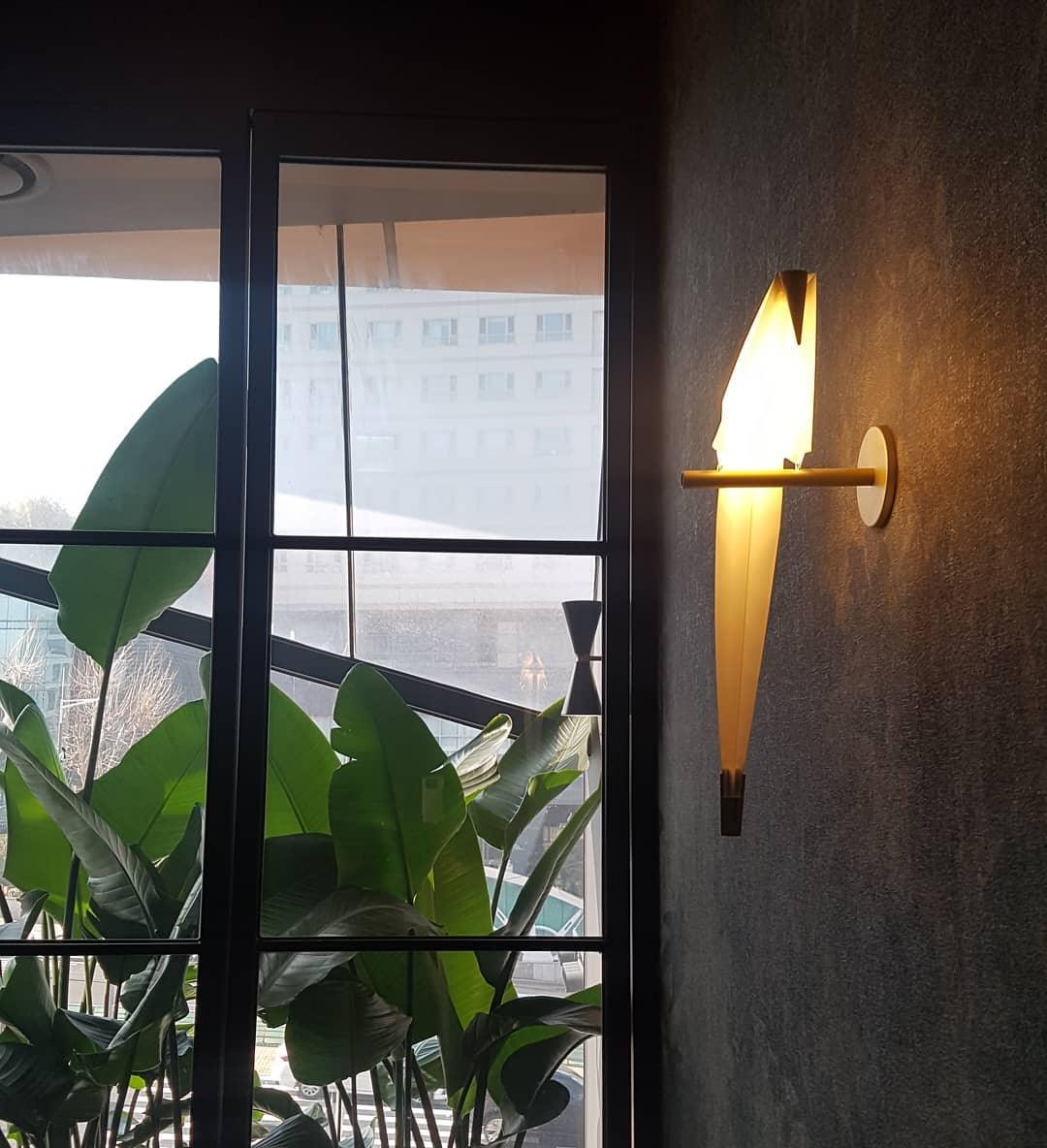 مصباح حائط أفيان سيرينيتي 