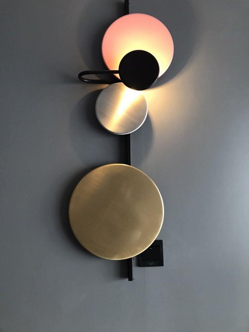 Planet Plug-in Wall Lamp
