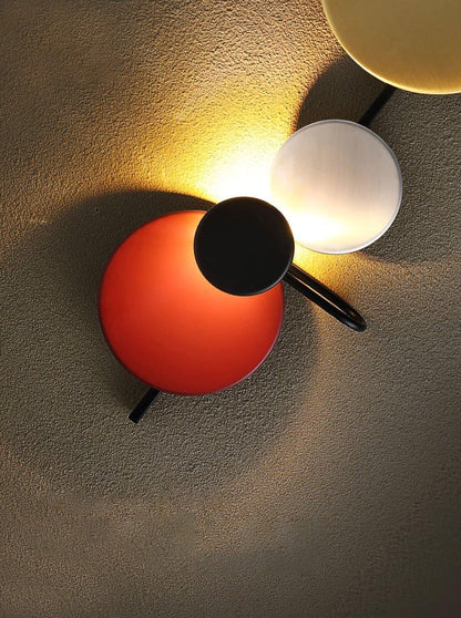 Planet Plug-in Wall Lamp