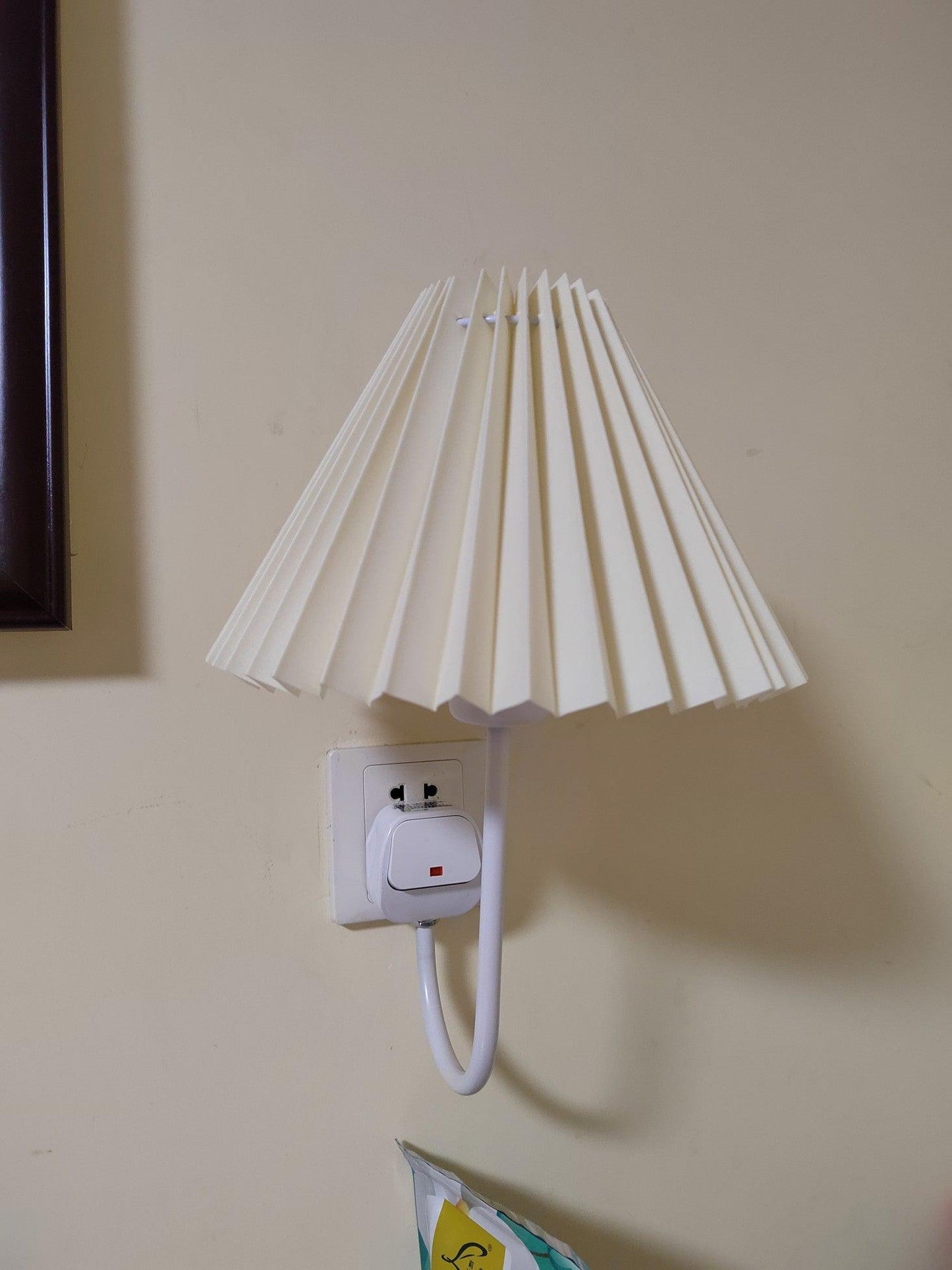 Plug-in Wall Light