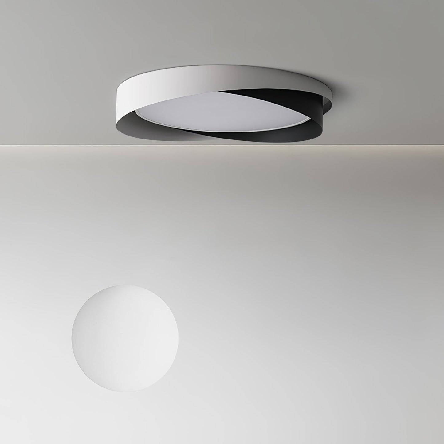 Quinn Ceiling Light