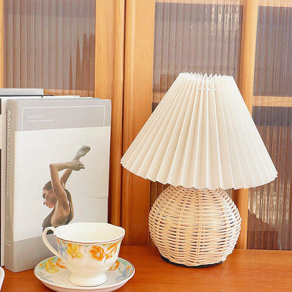 Rattan Pleated Built-in Battery Table lamp