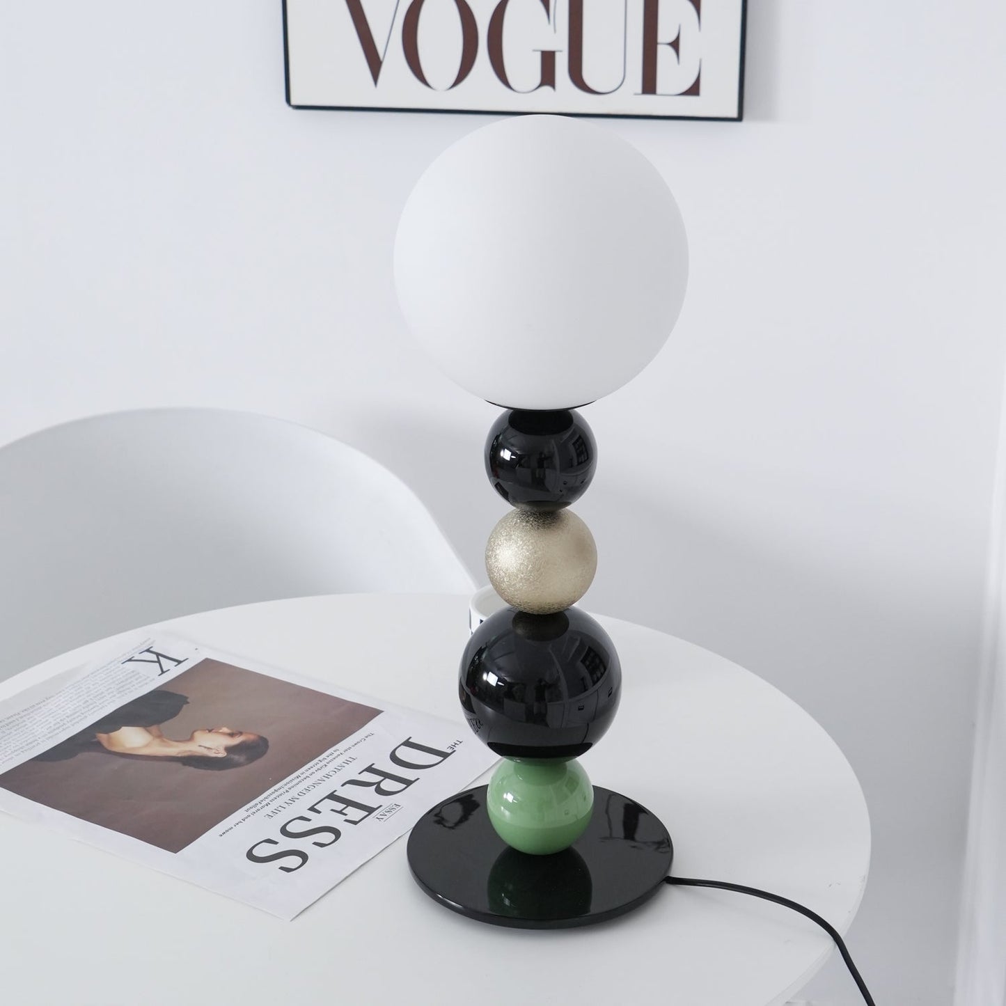 Round Balls Stacking Table Lamp