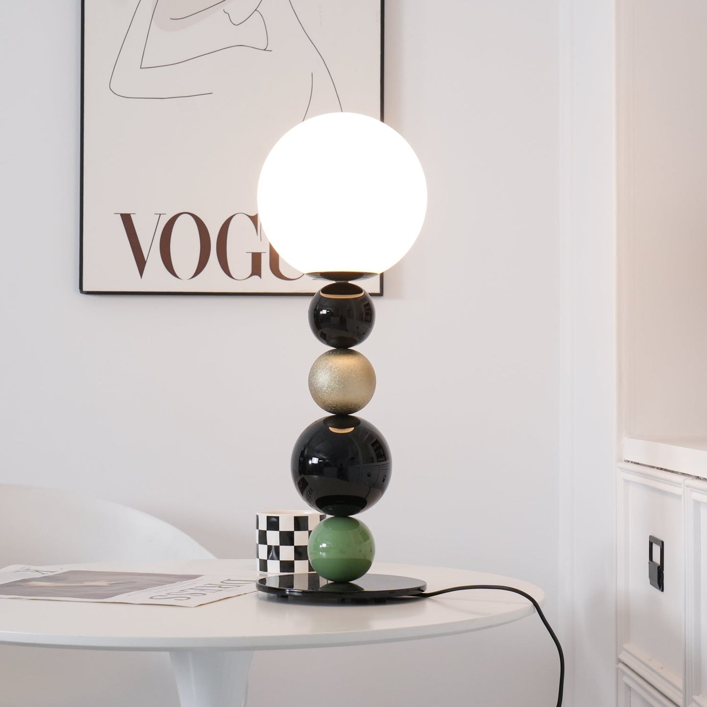 Round Balls Stacking Table Lamp