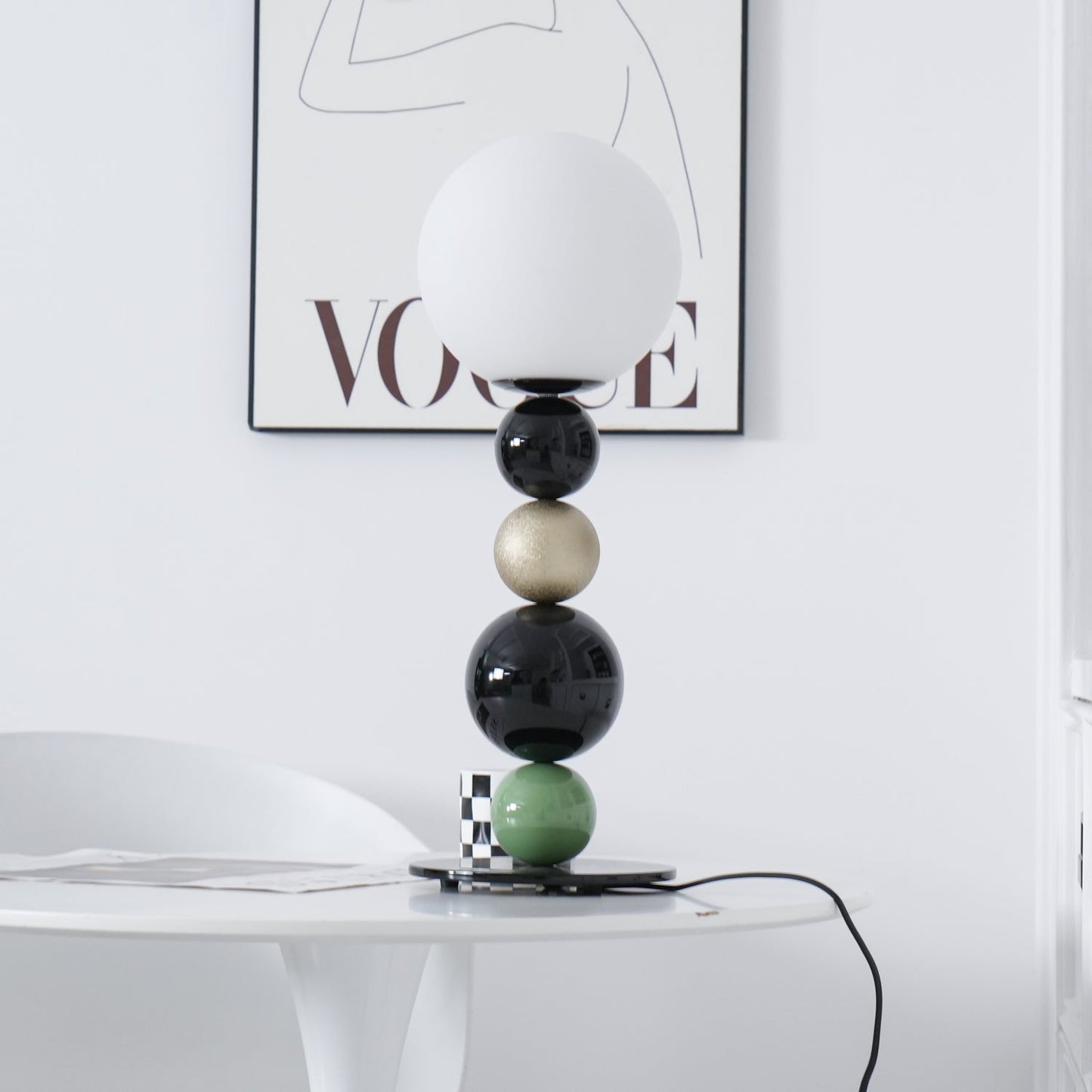 Round Balls Stacking Table Lamp