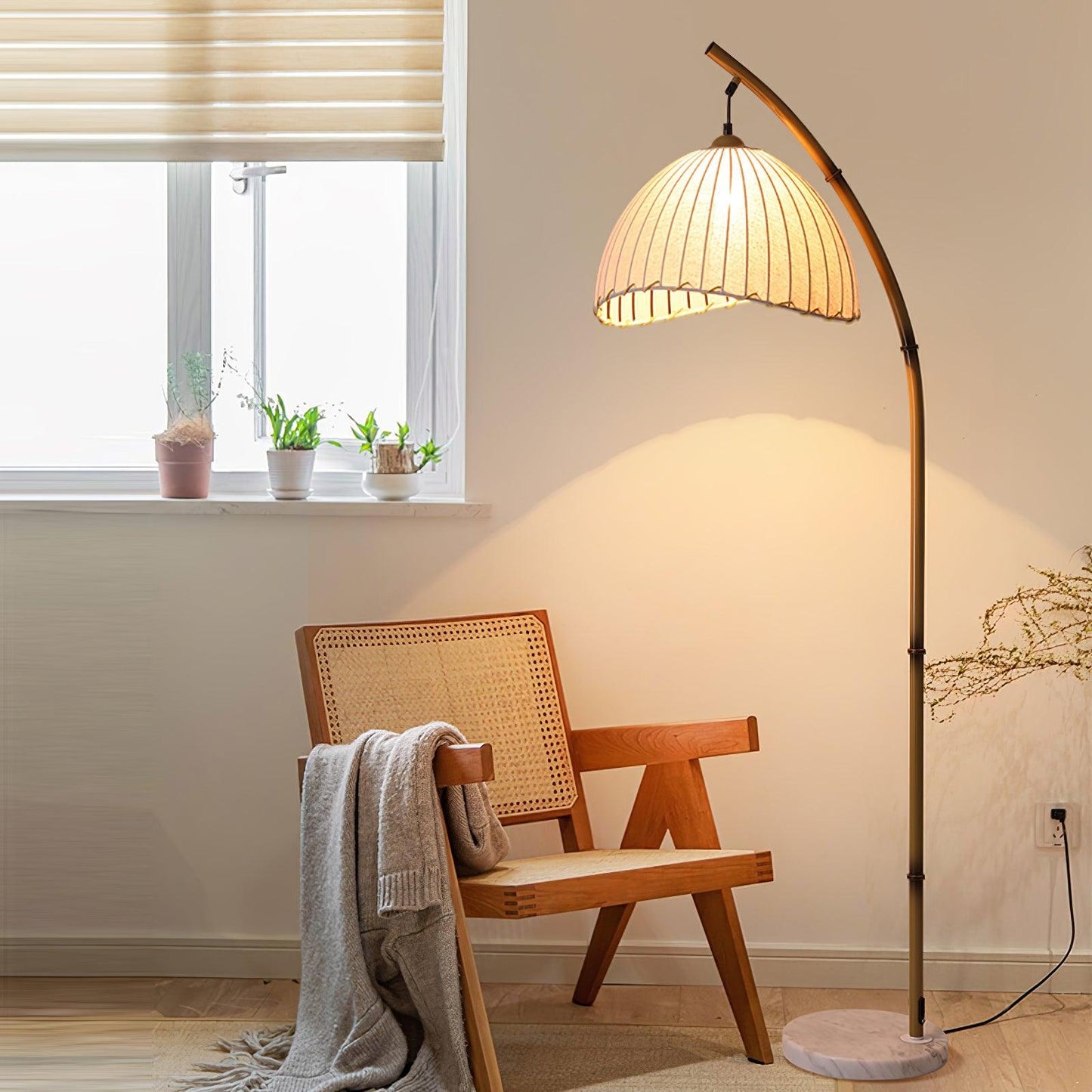 Sanna Floor Lamp