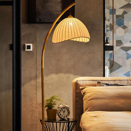 Sanna Floor Lamp